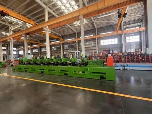 آلة تشكيل لفائف الألواح الشمسية الكهروضوئية الأوتوماتيكية مع التحكم المؤازر PLC